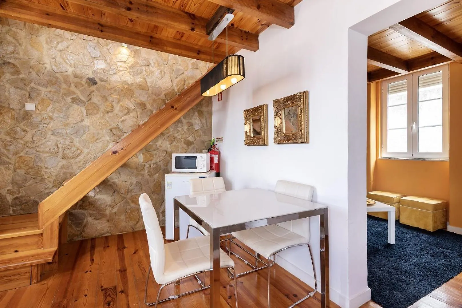 Guestready - Fantastic Rustic Duplex With Terrace Daire Lisboa