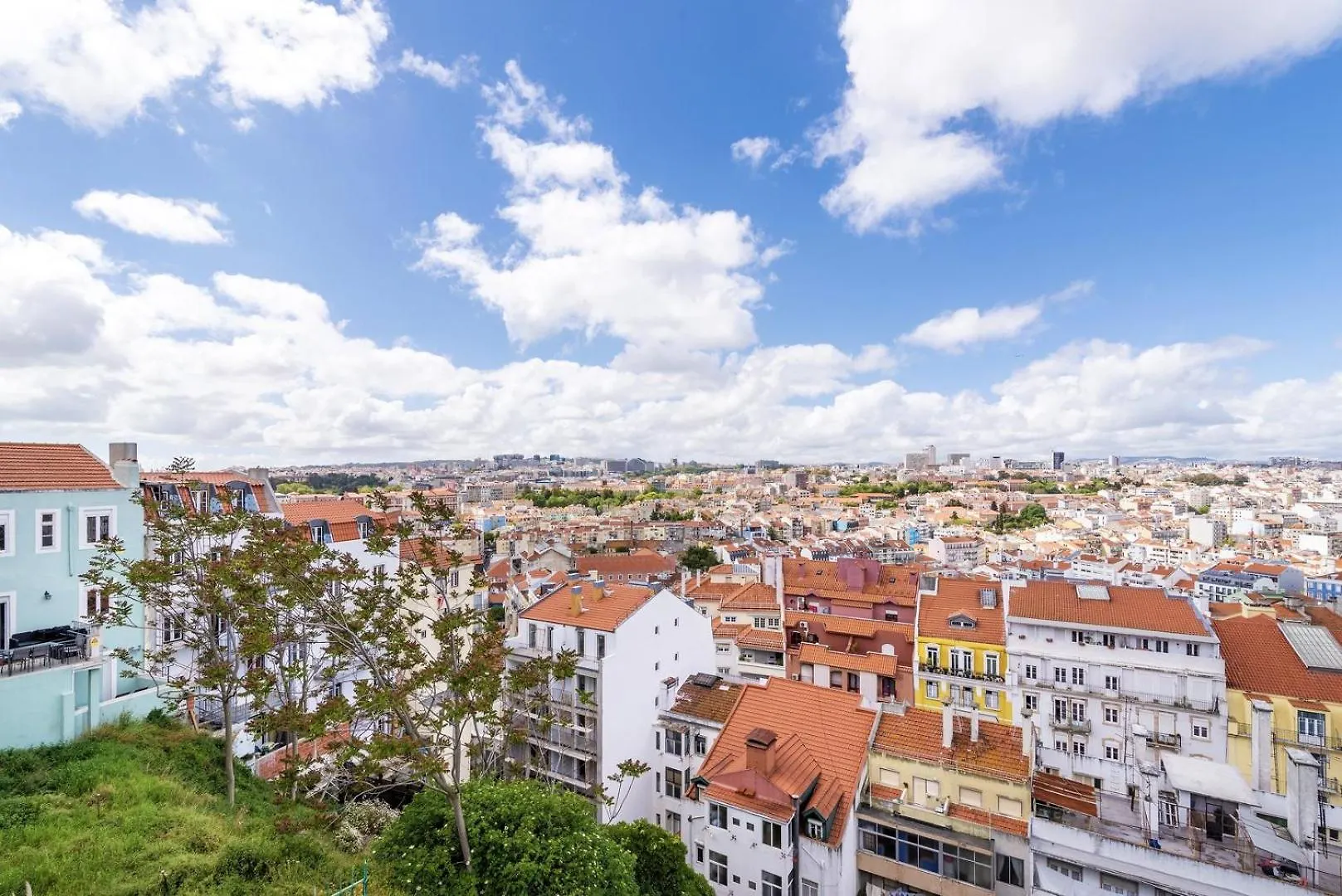 شقة Guestready - Fantastic Rustic Duplex With Terrace Lisboa البرتغال