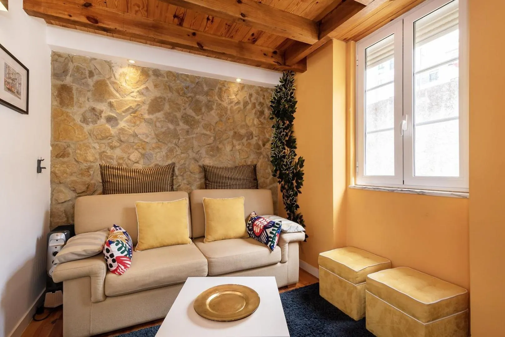 شقة Guestready - Fantastic Rustic Duplex With Terrace Lisboa